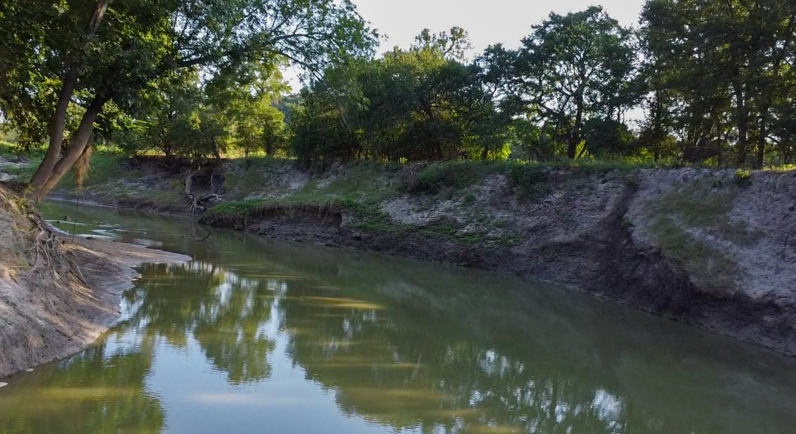23.866 Acres of Riverfront Land for Sale in Coryell County, Texas