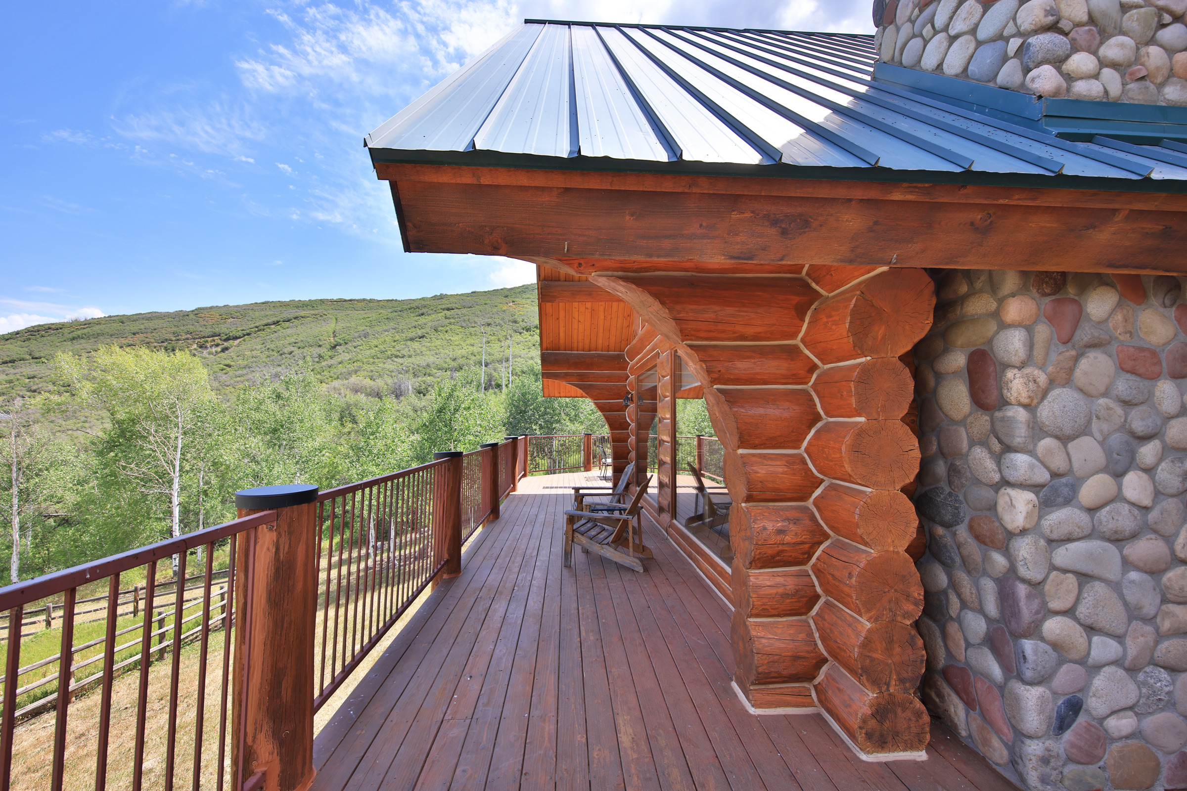 Luxury Log Home on Multiple Parcels For Sale on the Western Slope of Colorado