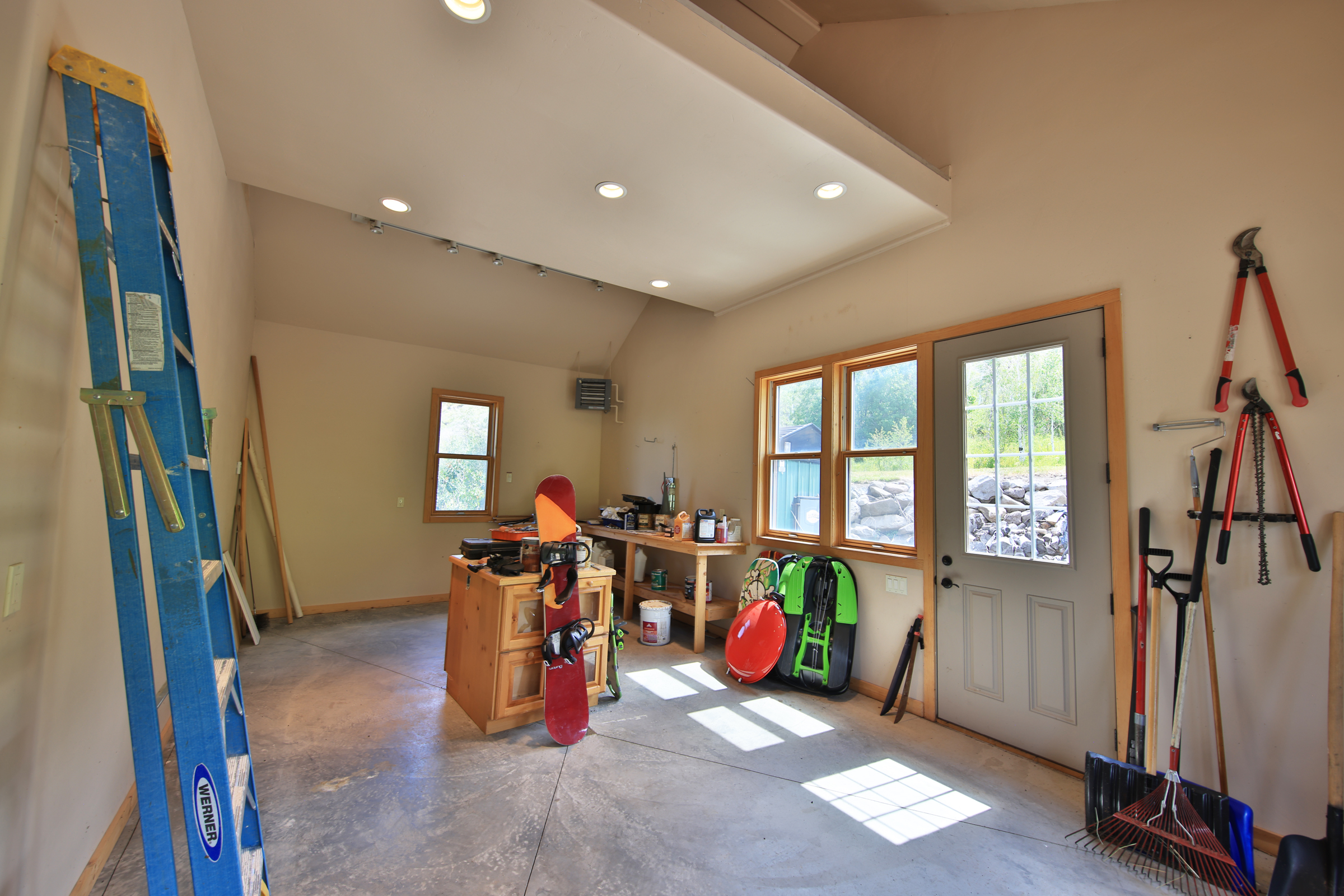 Luxury Log Home on Multiple Parcels For Sale on the Western Slope of Colorado