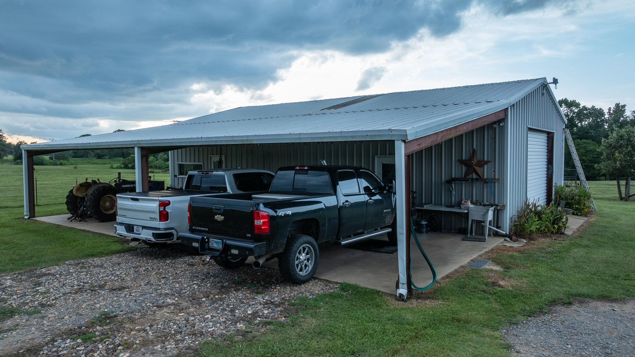 East Texas Ranch Property with Hunting & Fishing Carthage TX