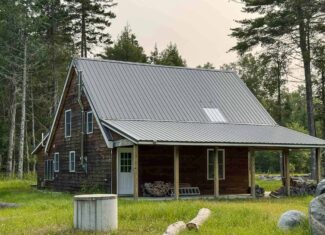 Nicely Built Chalet Style Home – Wesley, Maine