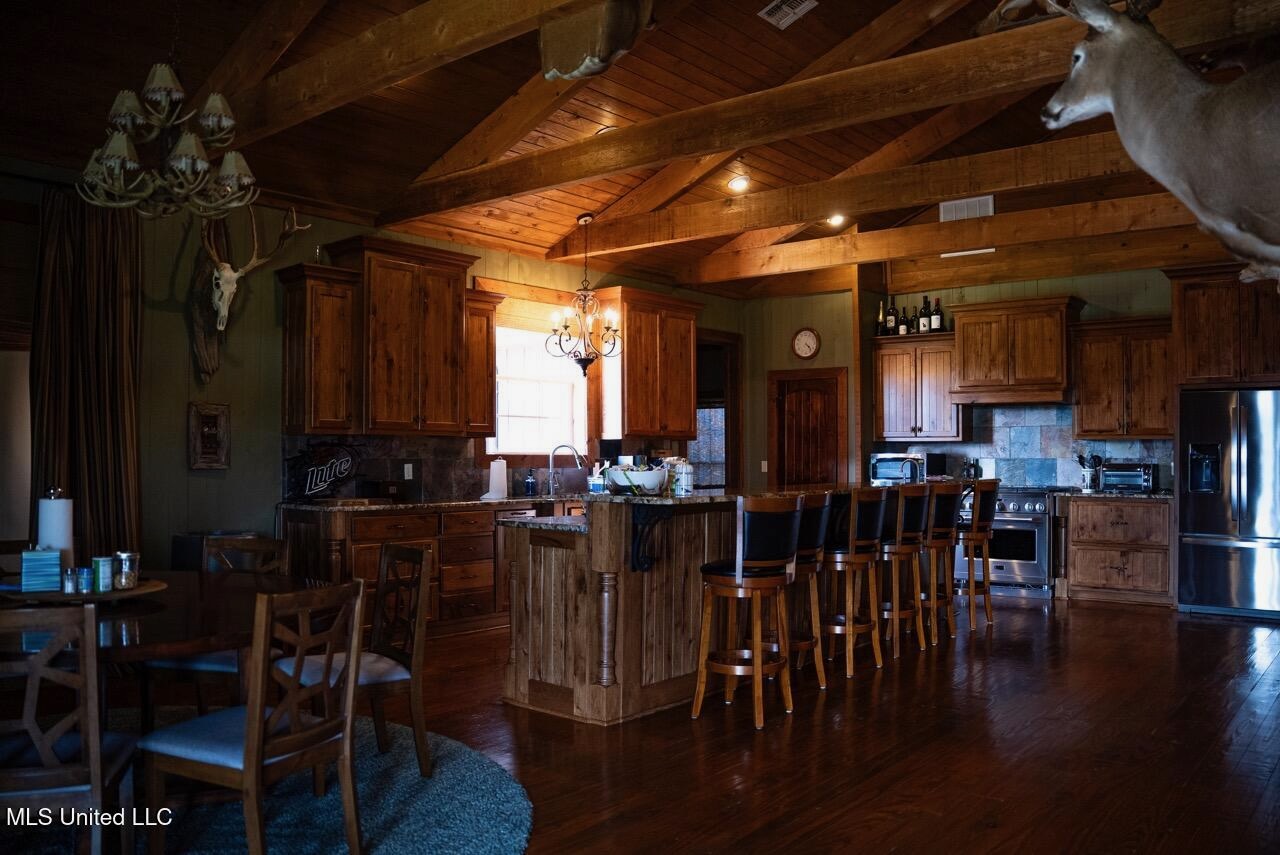 Petit Amite – Luxury Hunting Retreat in Amite County, MS