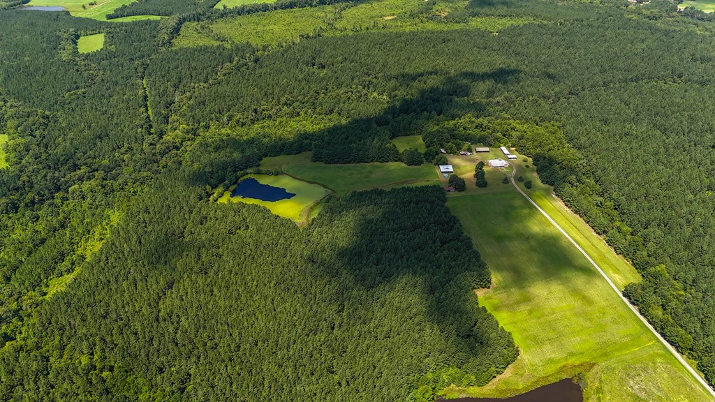 Your Private Hunting & Recreation Paradise Awaits