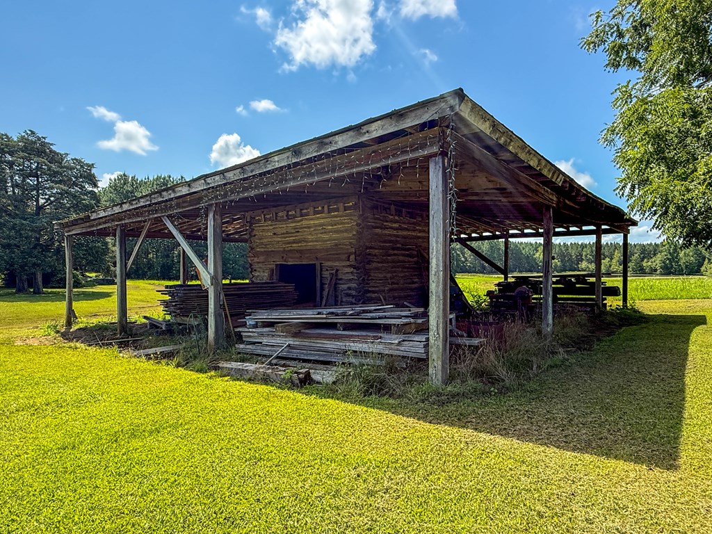 Your Private Hunting & Recreation Paradise Awaits