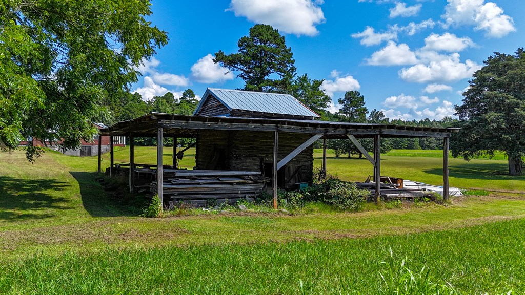 Your Private Hunting & Recreation Paradise Awaits