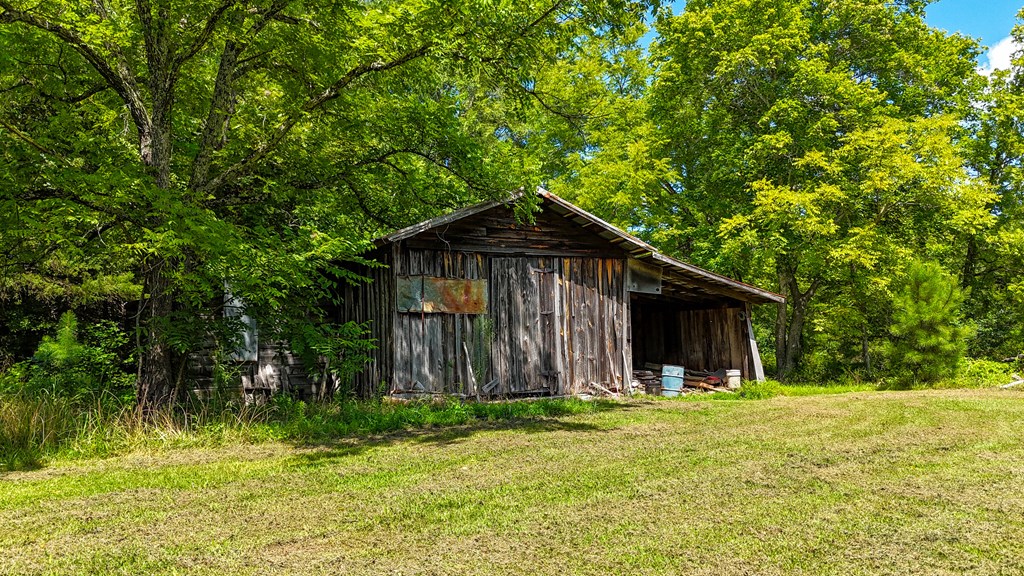 Your Private Hunting & Recreation Paradise Awaits