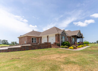 Country Home and 96 Acres in Hector, Arkansas