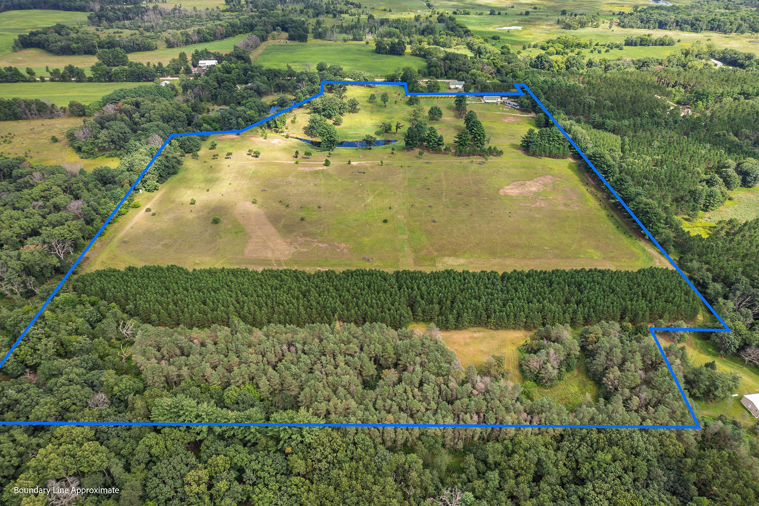 48.7+/- Acres Featuring a 2022 Single Wide Mobile Home Montello WI