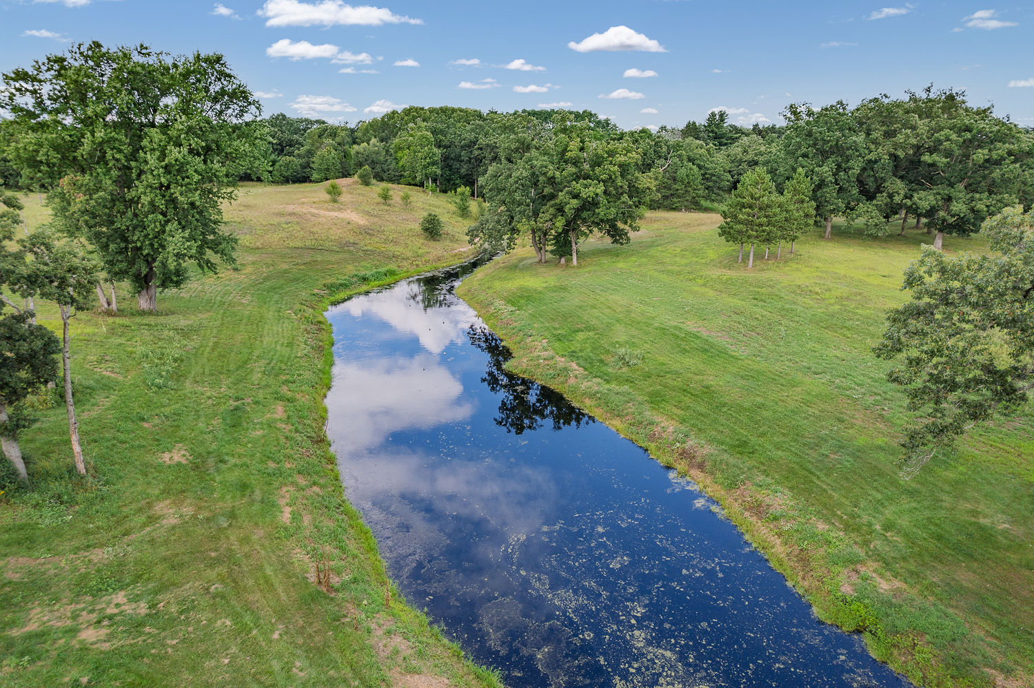 48.7+/- Acres Featuring a 2022 Single Wide Mobile Home Montello WI