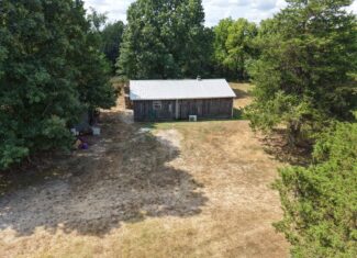 HUNTING LAND WITH CABIN FOR SALE IN NORTH CENTRAL ARKANSAS