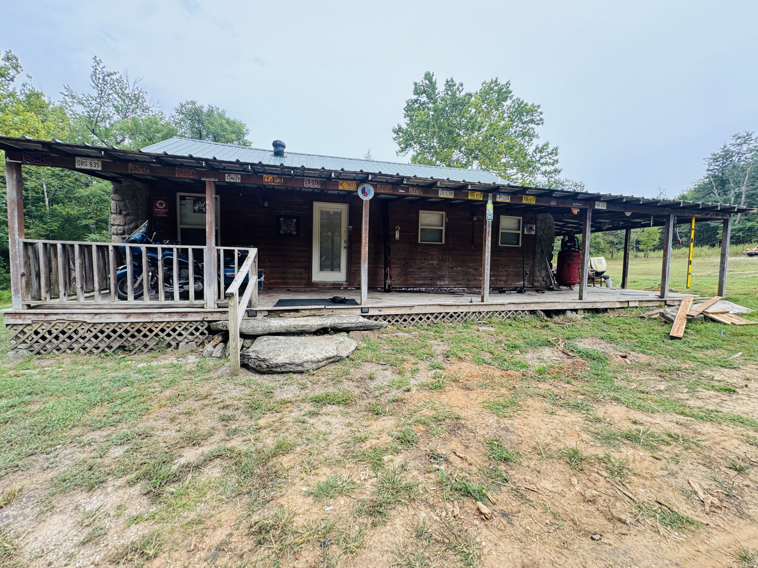 LOG CABIN AND HUNTING LAND FOR SALE IN NORTH CENTRAL ARKANSAS