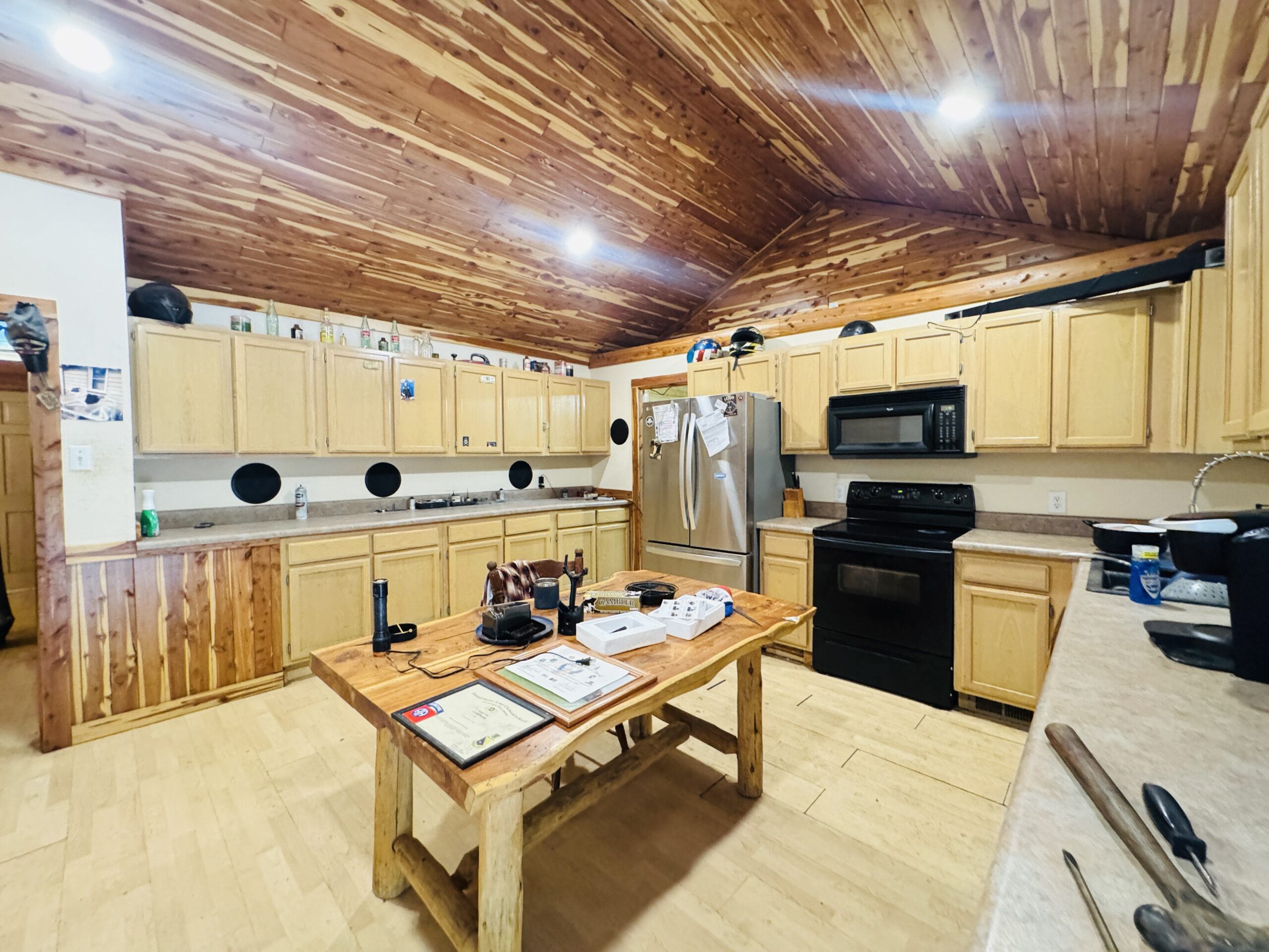 LOG CABIN AND HUNTING LAND FOR SALE IN NORTH CENTRAL ARKANSAS