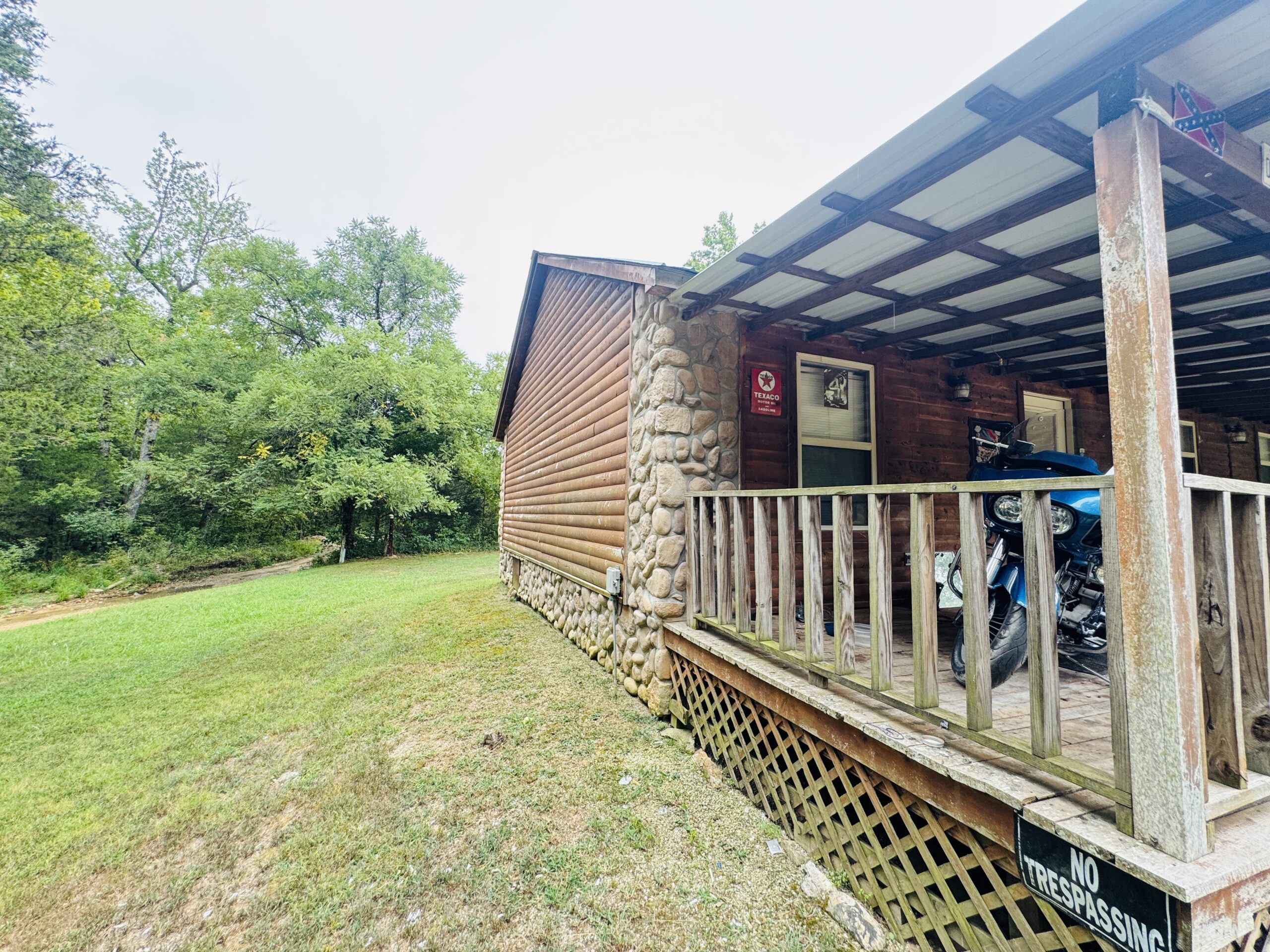 LOG CABIN AND HUNTING LAND FOR SALE IN NORTH CENTRAL ARKANSAS