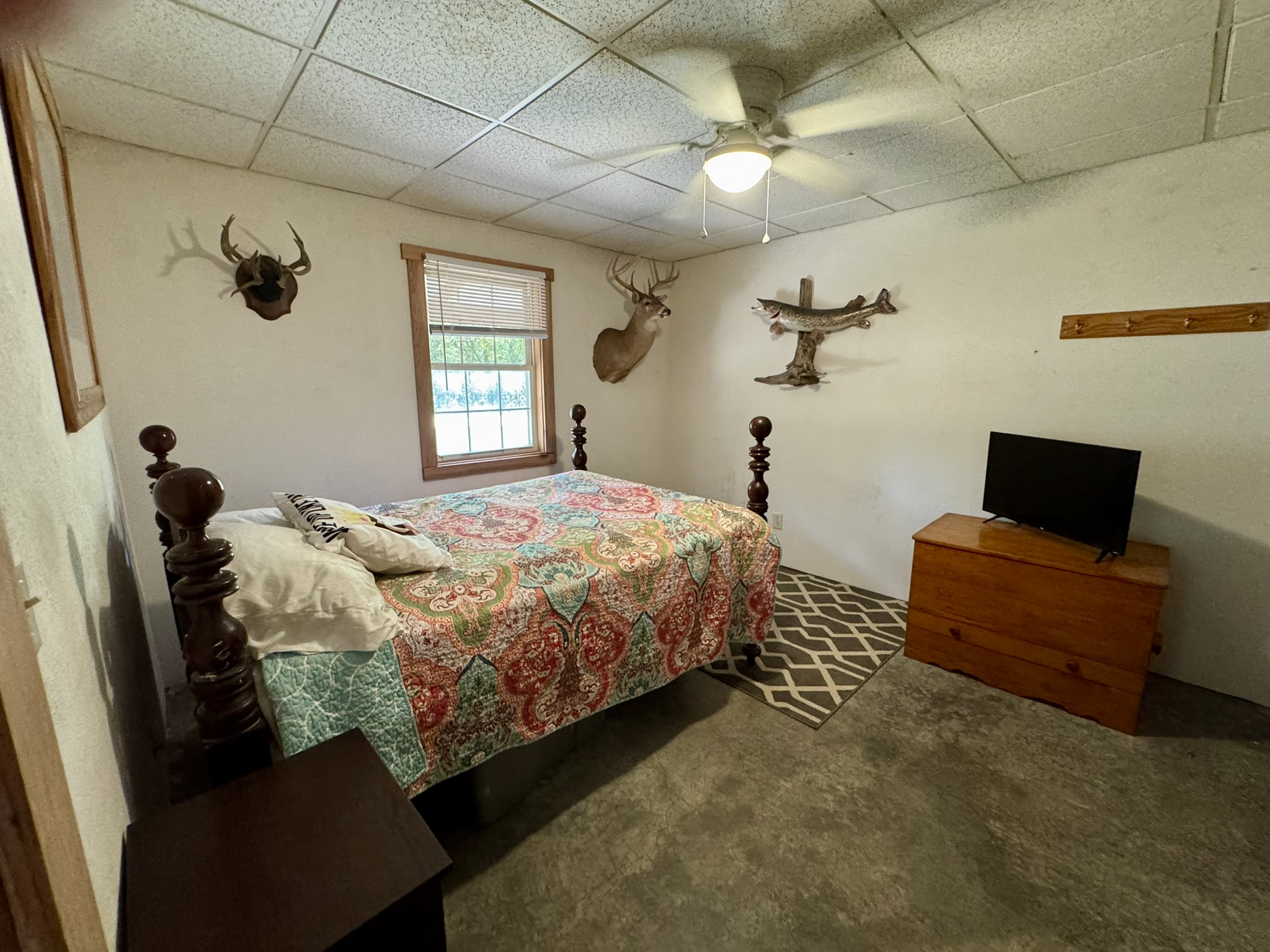 HUNTING LAND WITH CABIN FOR SALE IN NORTH CENTRAL ARKANSAS