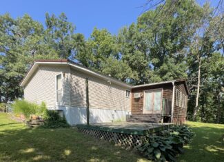 Country Home with 20 m/l acres in Putnam County, MO