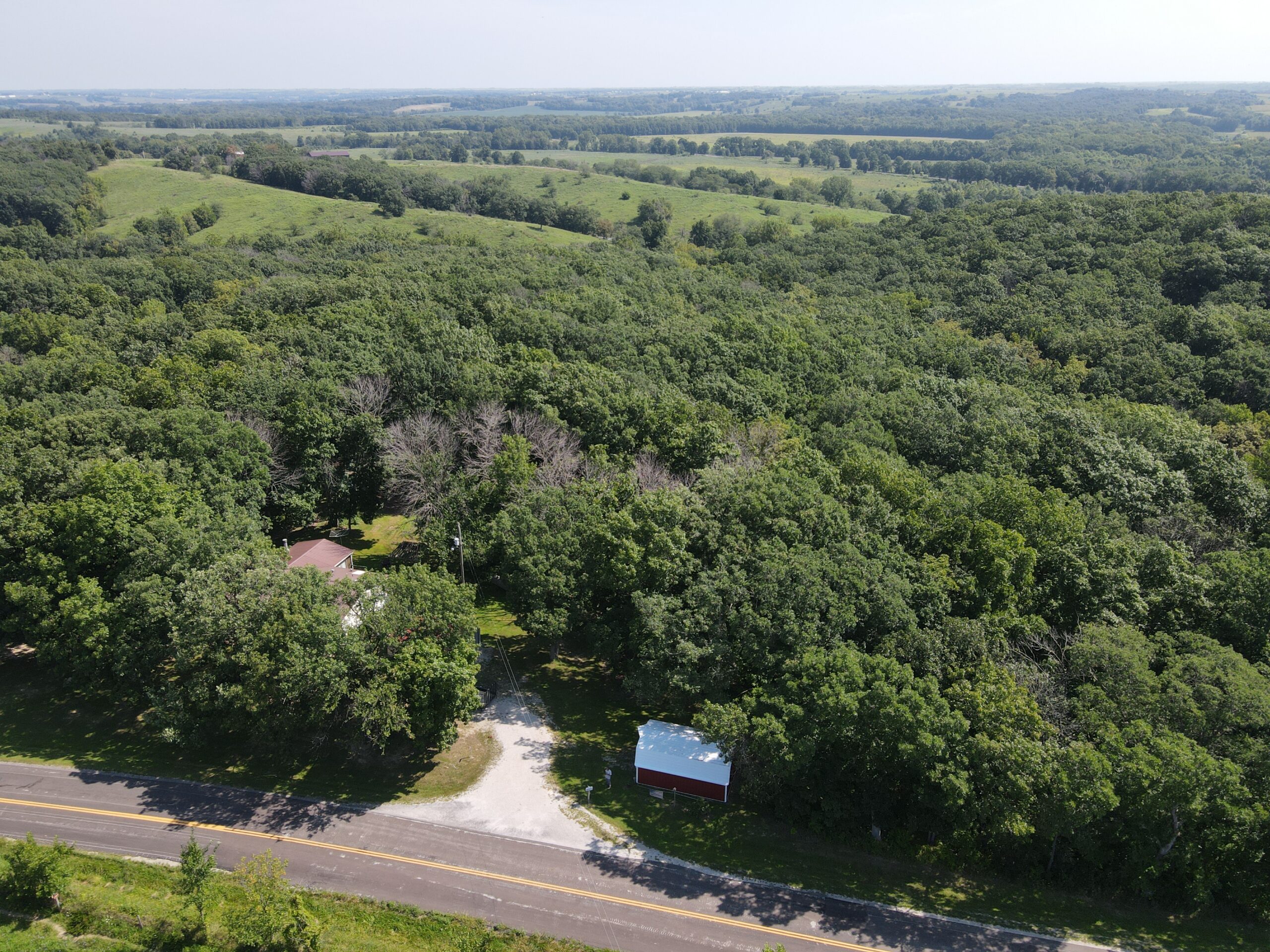 Country Home with 20 m/l acres in Putnam County, MO