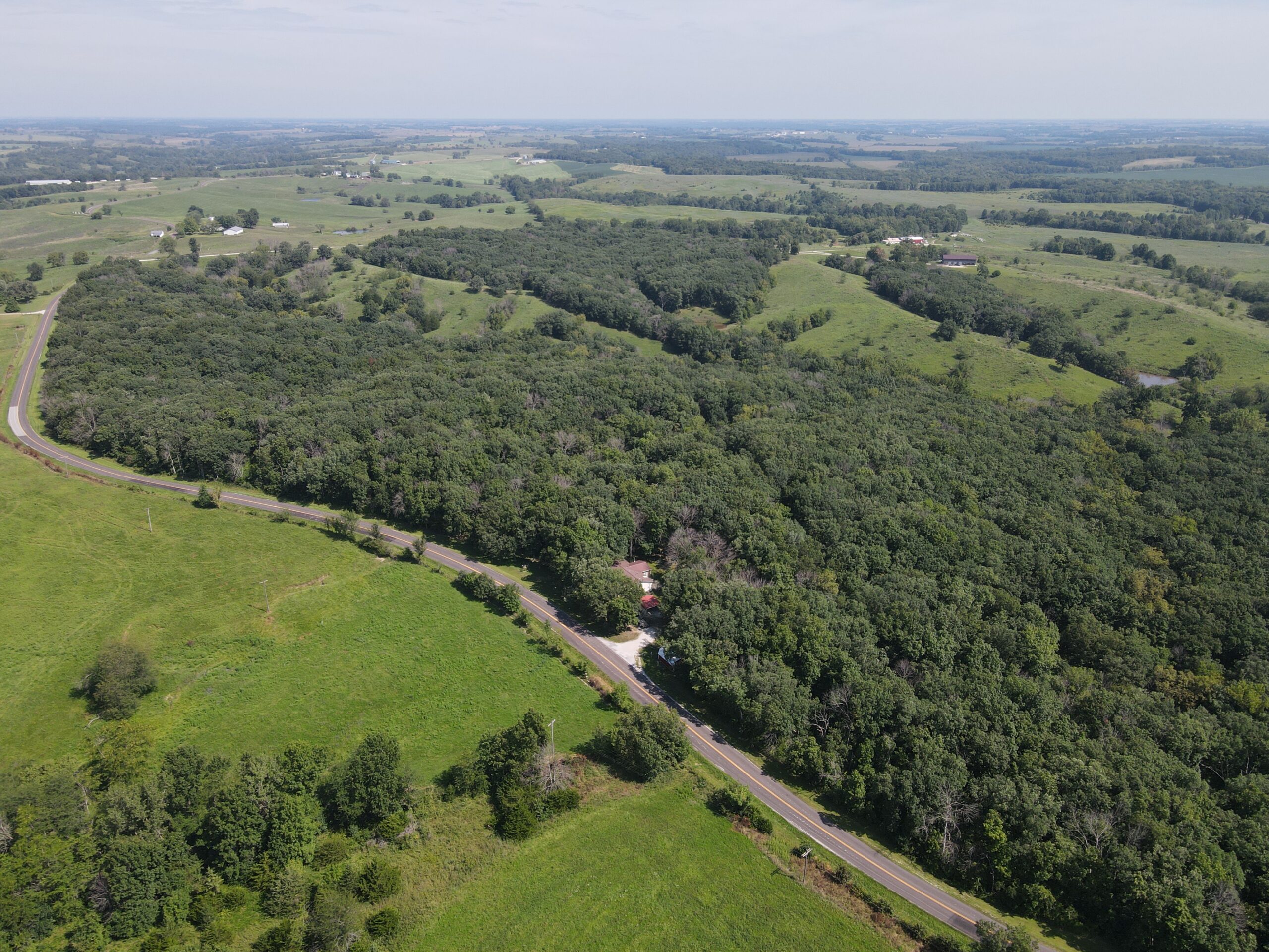 Country Home with 20 m/l acres in Putnam County, MO