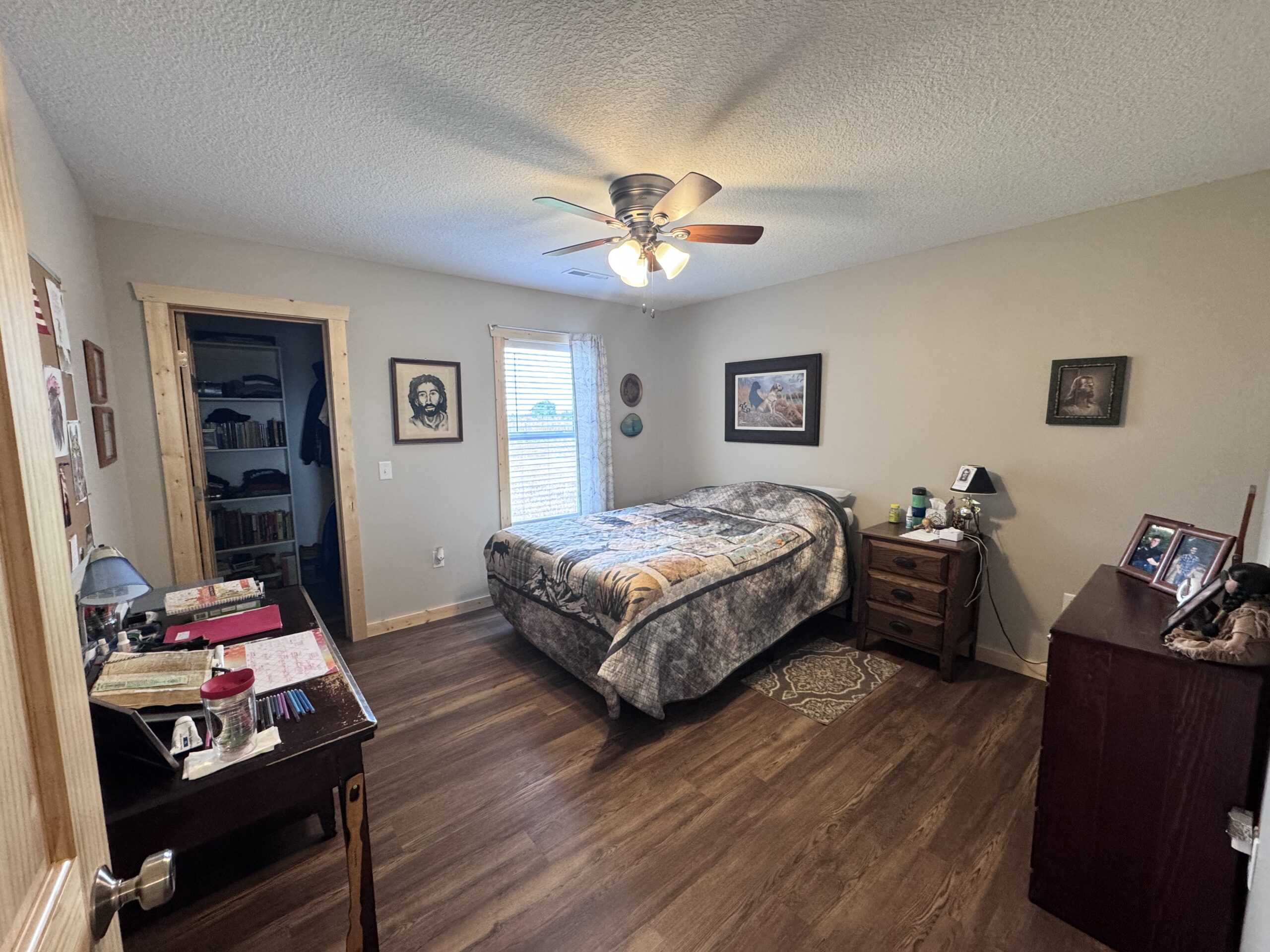 Dream Countryside Home + Guest Home in Moulton, IA