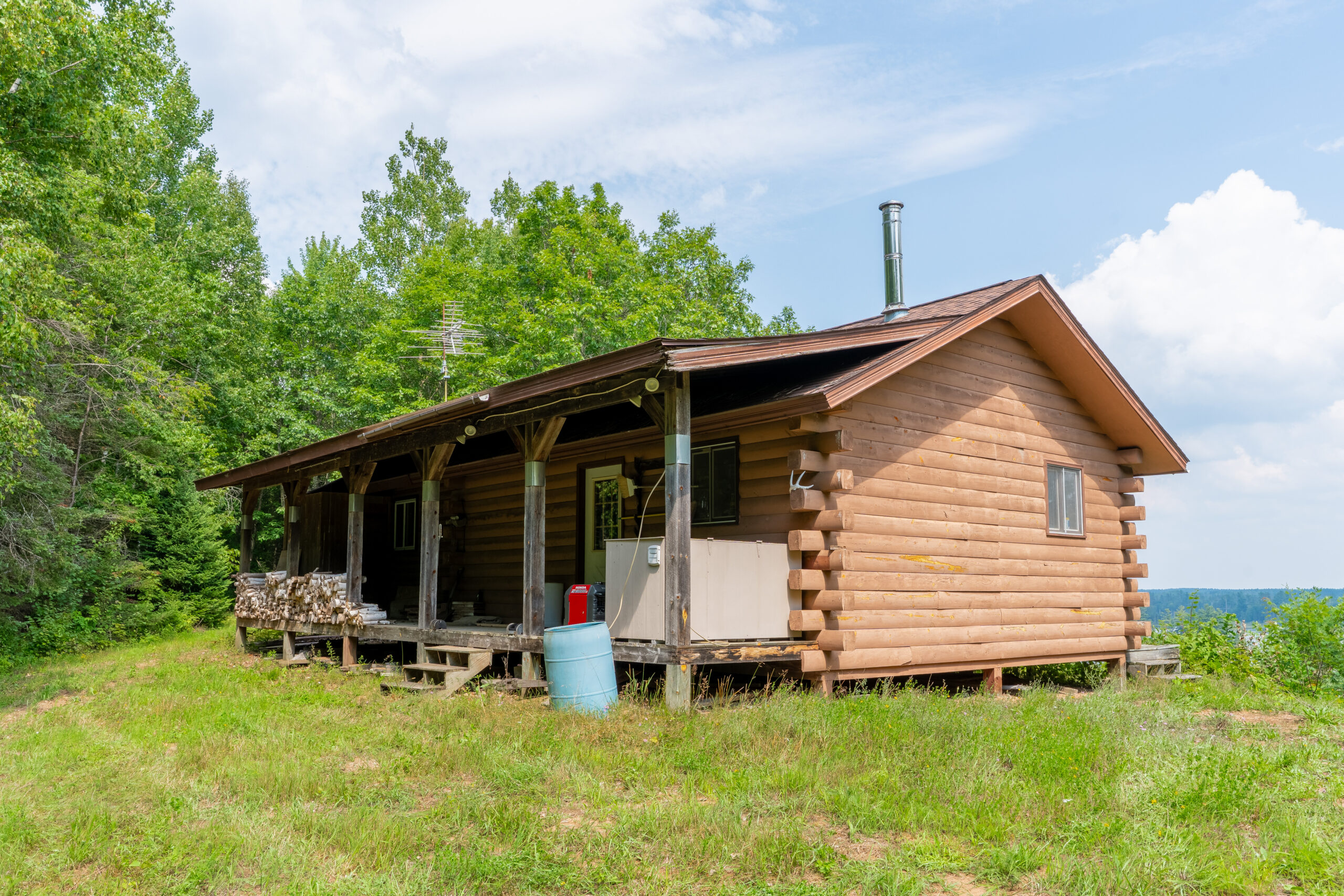 Lakefront Acreage With Cabin For Sale in Northern Wisconsin