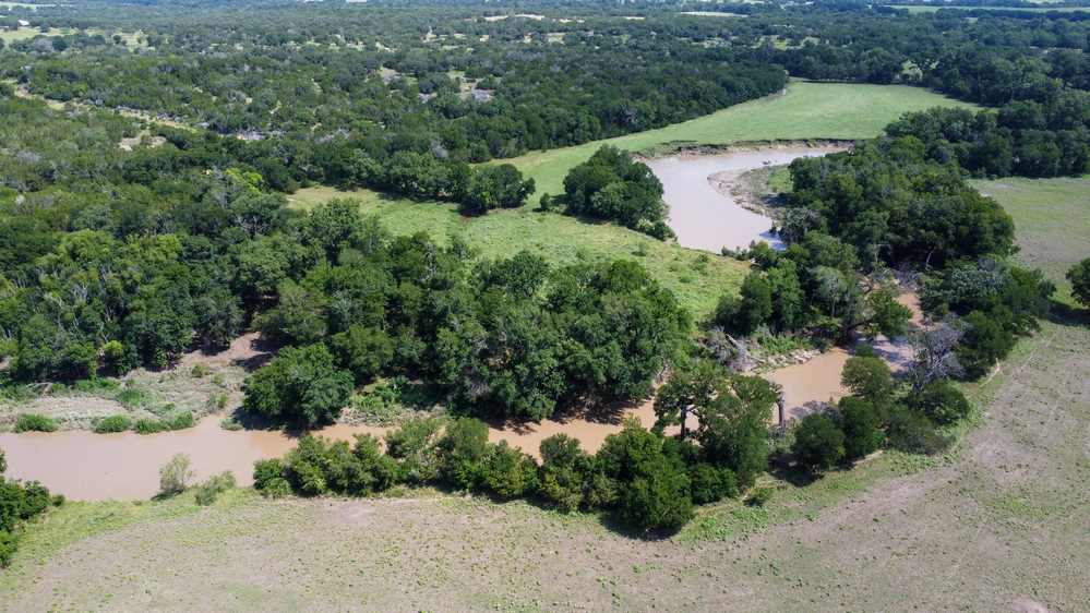158± Acres | Leon River Frontage, Cabins, Hunting & Ranch