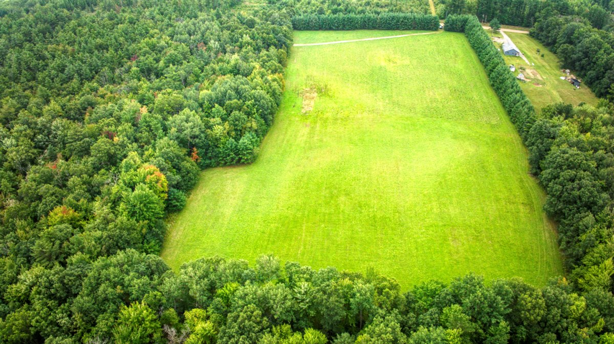 Hunting Camp on Poertner Rd in Clark County WI