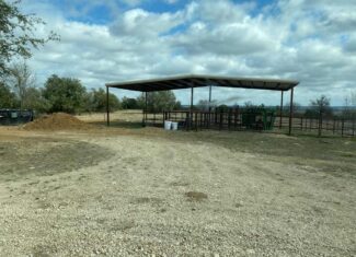158± Acres | Leon River Frontage, Cabins, Hunting & Ranch