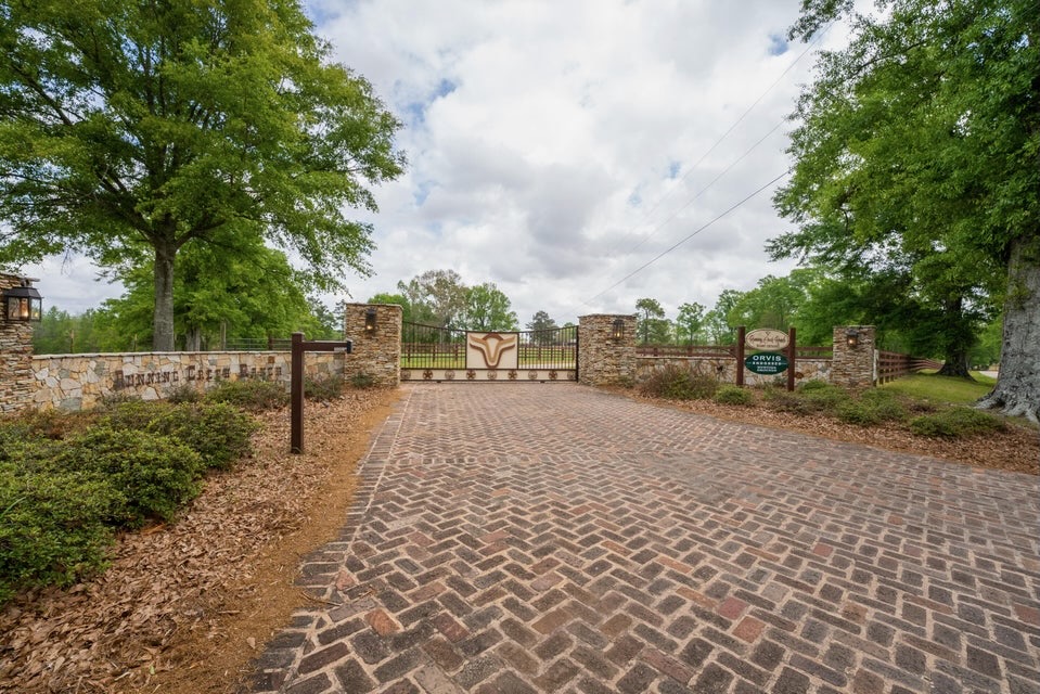 Running Creek Ranch and Resort for Sale Pearl River Co MS
