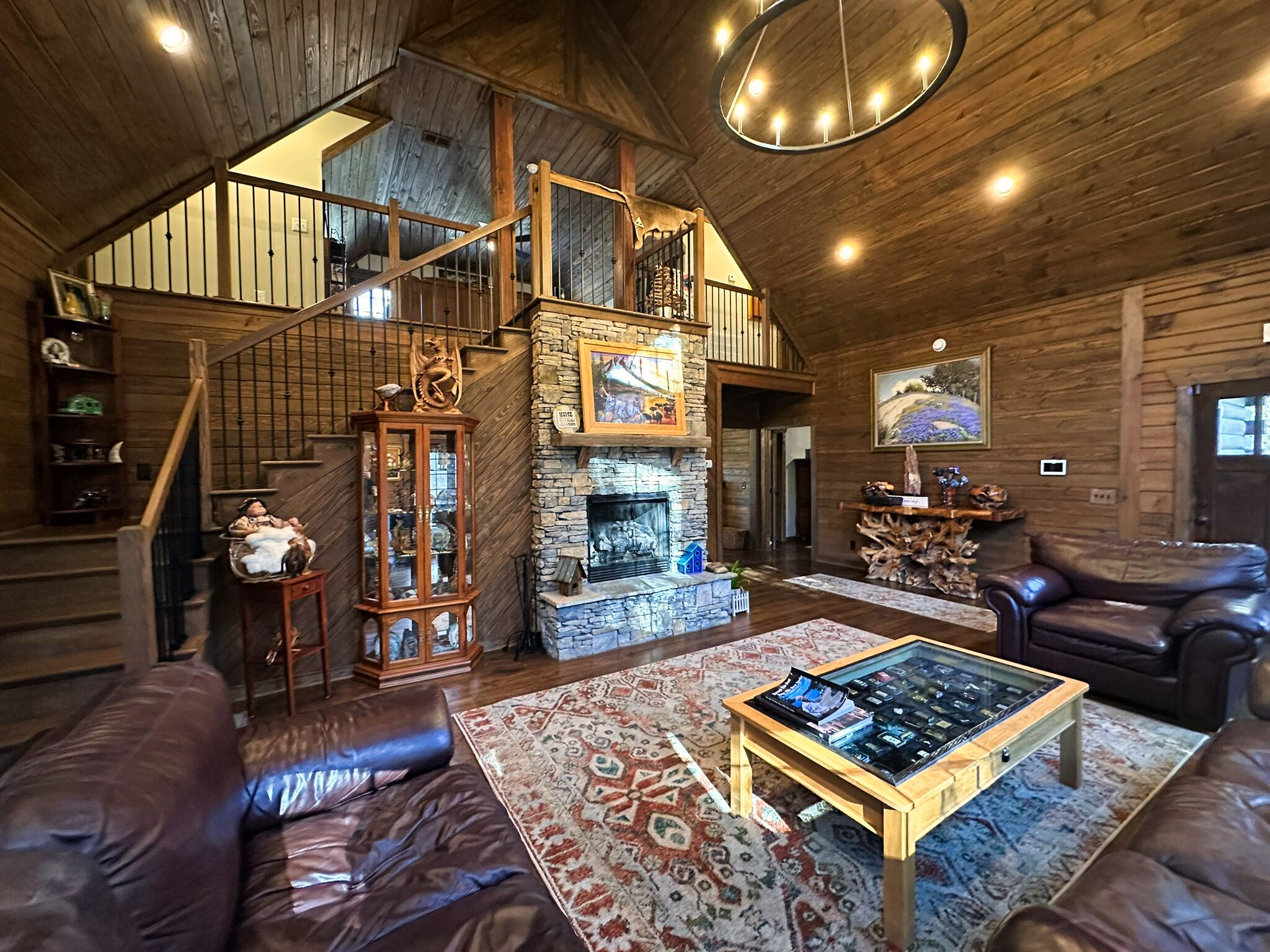 RIVER FRONT HOME W/ UNRESTRICTED ACREAGE FOR SALE IN TN ON TENNESSEE RIVER, DEER & TURKEY HUNTING