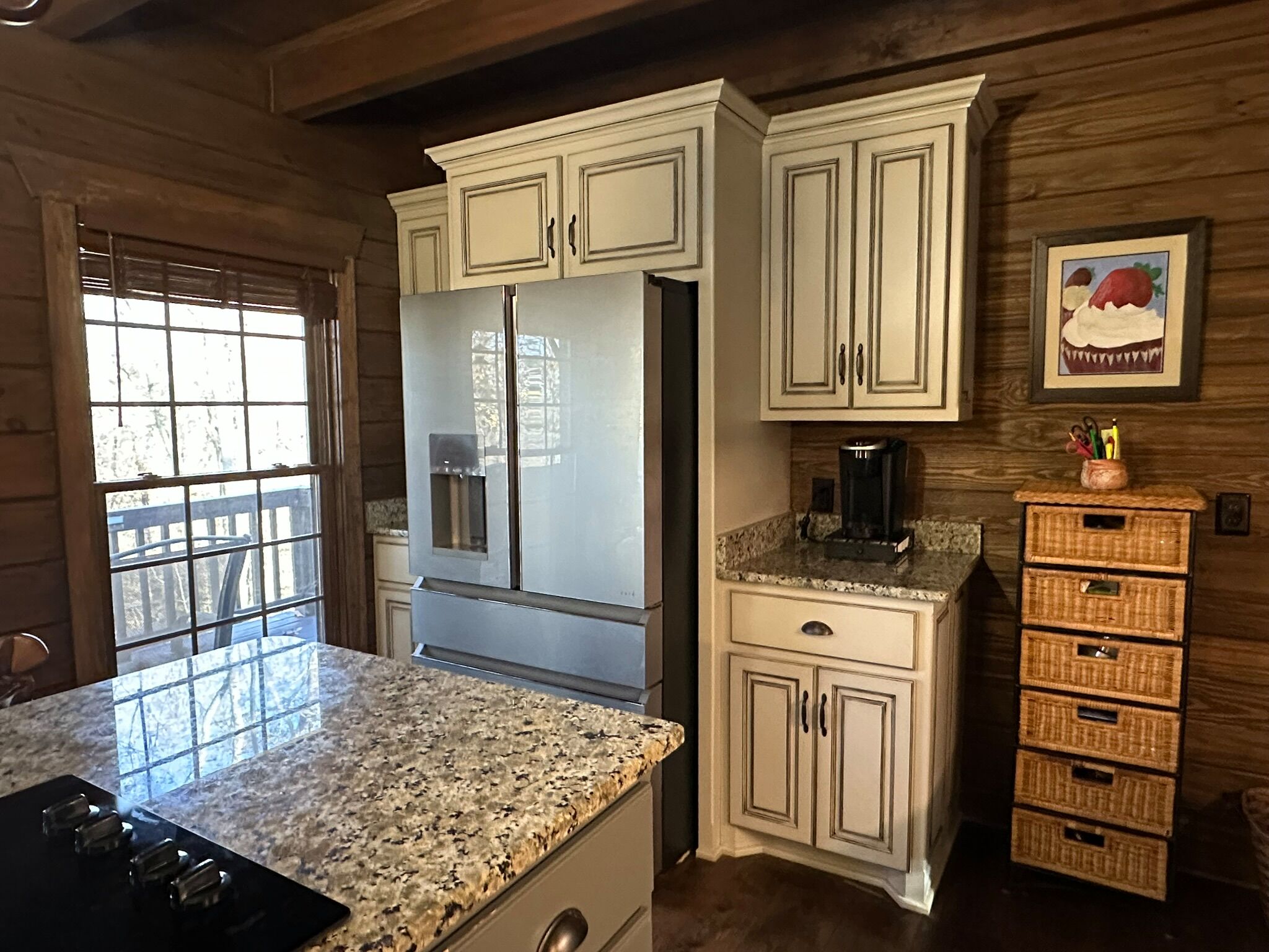 RIVER FRONT HOME W/ UNRESTRICTED ACREAGE FOR SALE IN TN ON TENNESSEE RIVER, DEER & TURKEY HUNTING