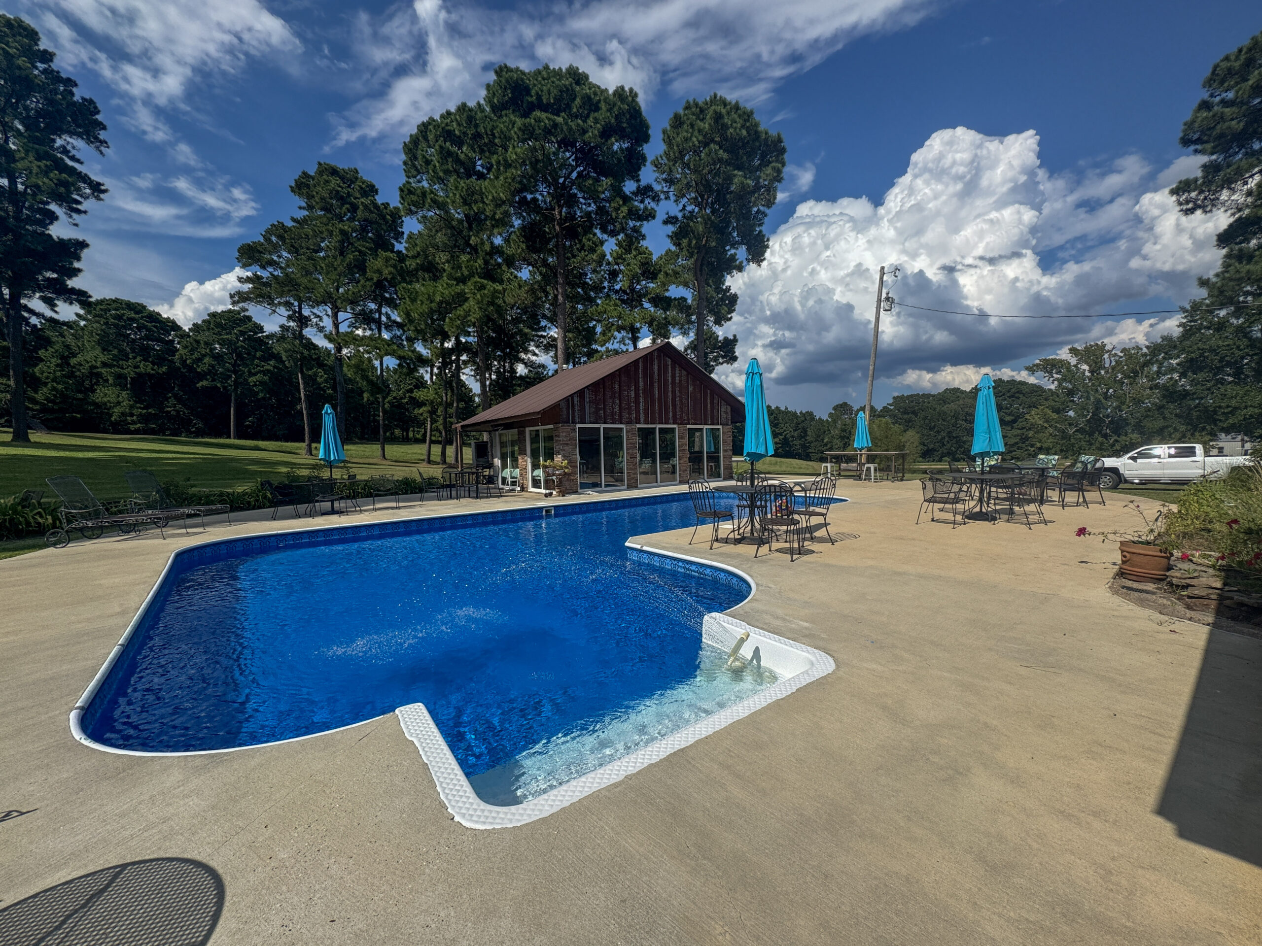 Multi-Purpose Country Estate – NE Lincoln Parish