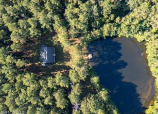 113 Acres Hunting Land with Home in Amite County, MS