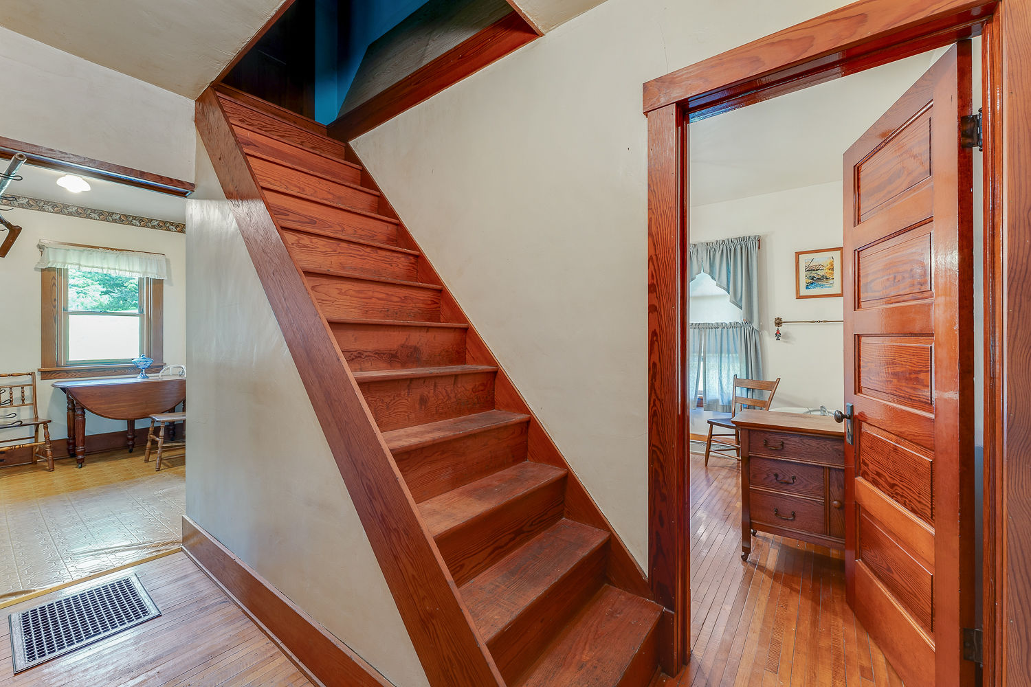 Country Home w/Deer Hunting Richland County