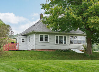 Country Home w/Deer Hunting Richland County