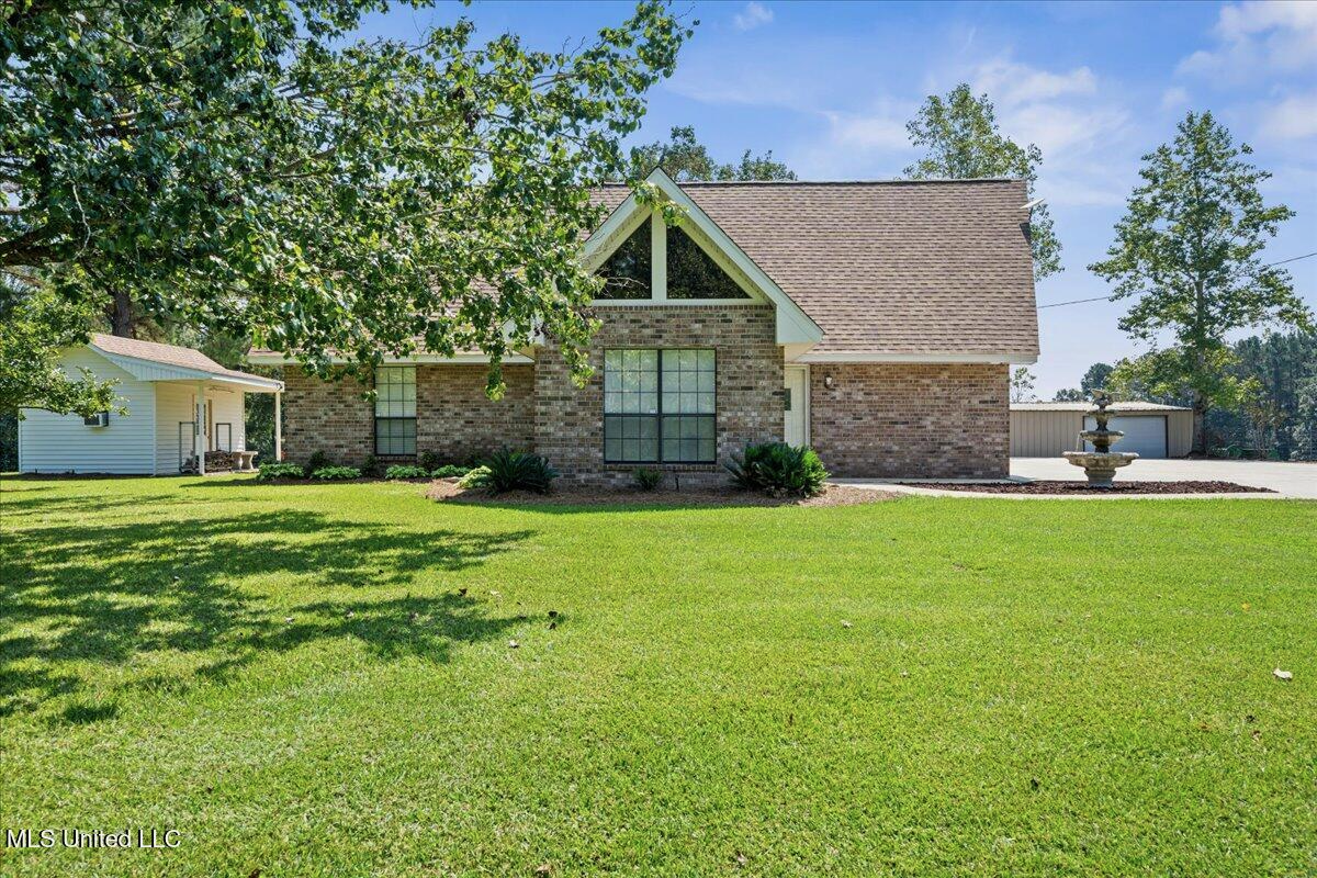 Pike Co Home with 125 Acres in North Pike School District
