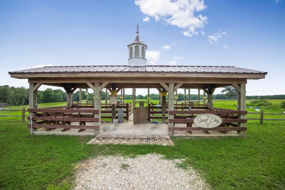 Running Creek Ranch and Resort for Sale Pearl River Co MS