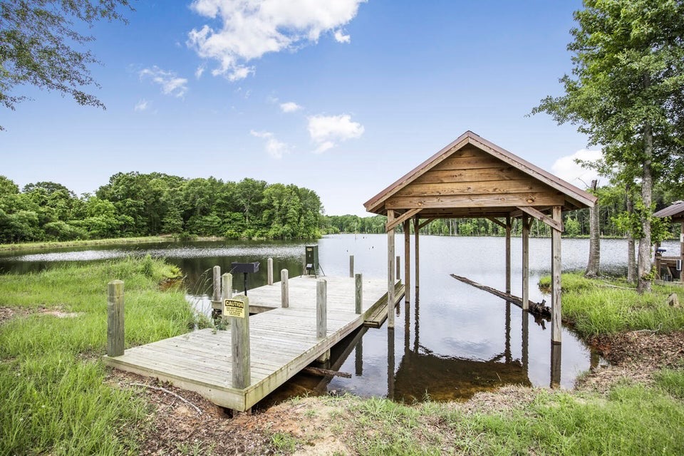 Running Creek Ranch and Resort for Sale Pearl River Co MS
