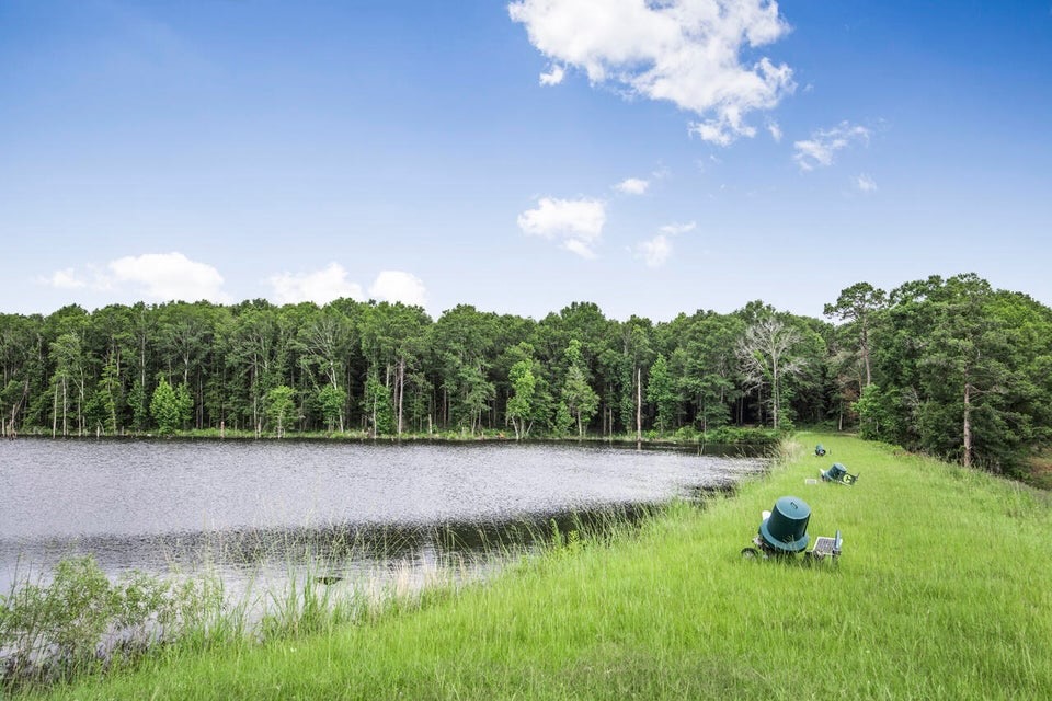 Running Creek Ranch and Resort for Sale Pearl River Co MS