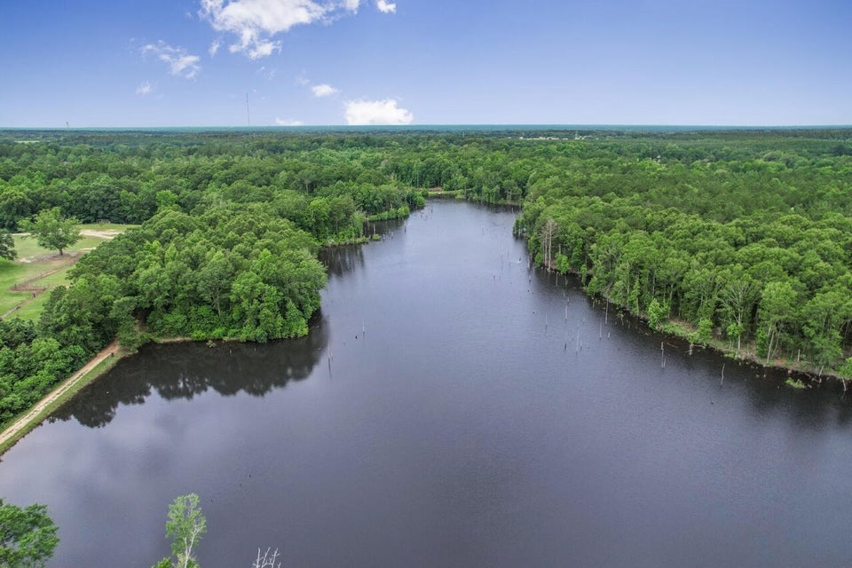 Running Creek Ranch and Resort for Sale Pearl River Co MS
