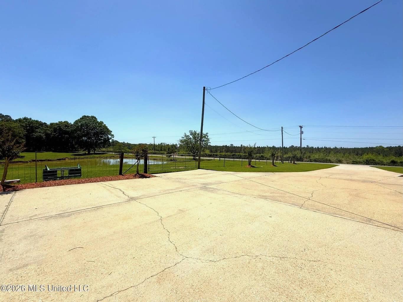 Pike Co Home with 125 Acres in North Pike School District