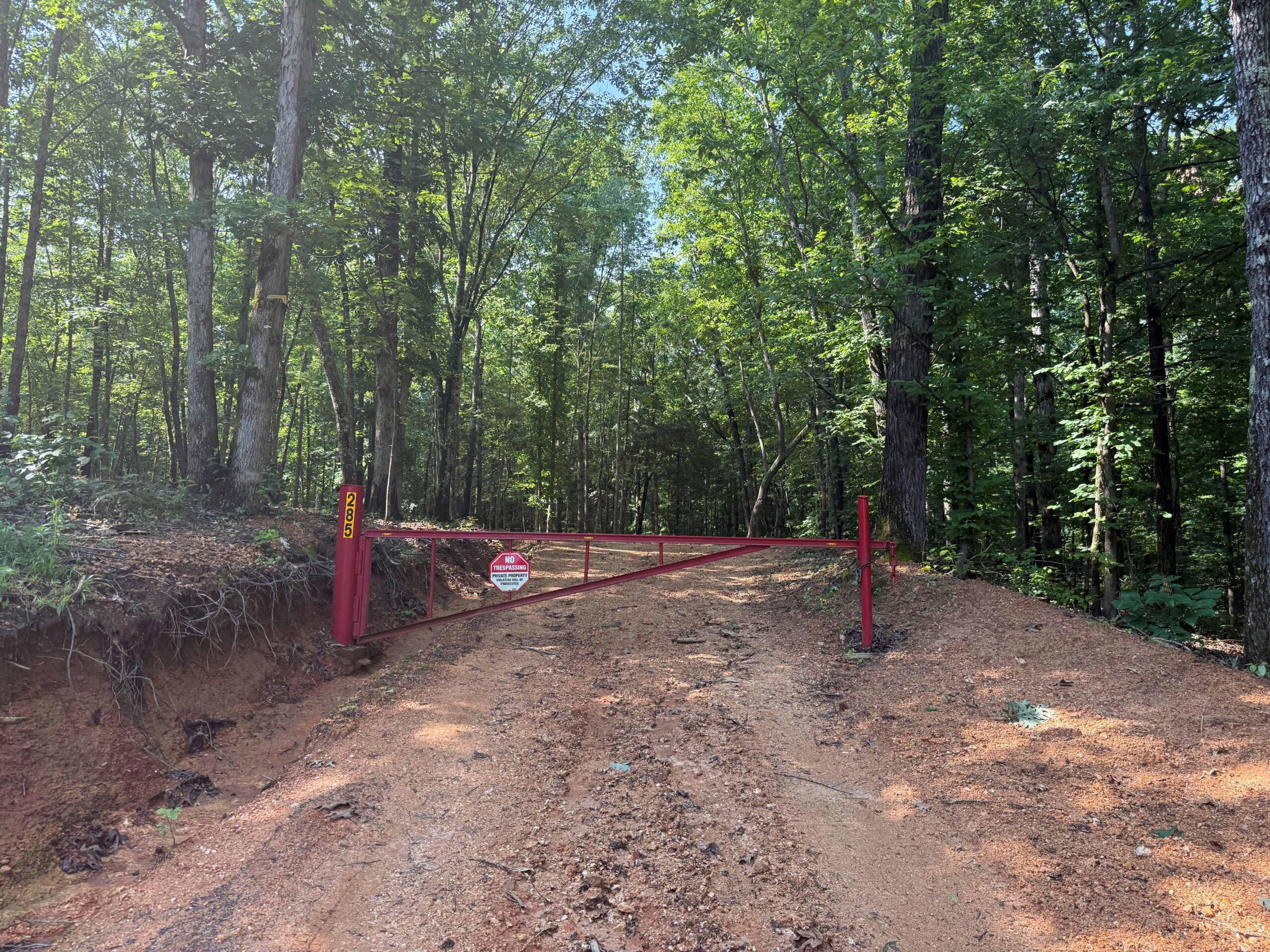 UNRESTRICTED PRIVATE LAND FOR SALE WITH DEER & TURKEY HUNTING