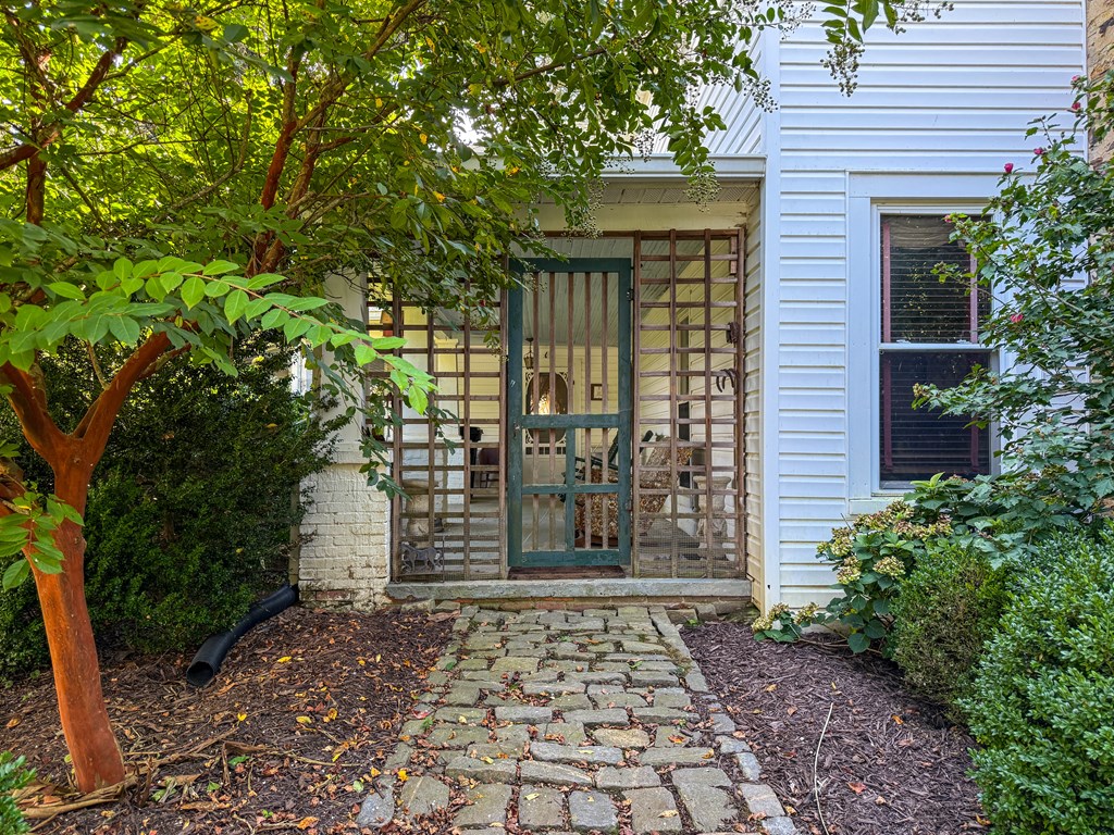 Historic Buckshoal Farm: Hunting, Fishing & Legacy Living