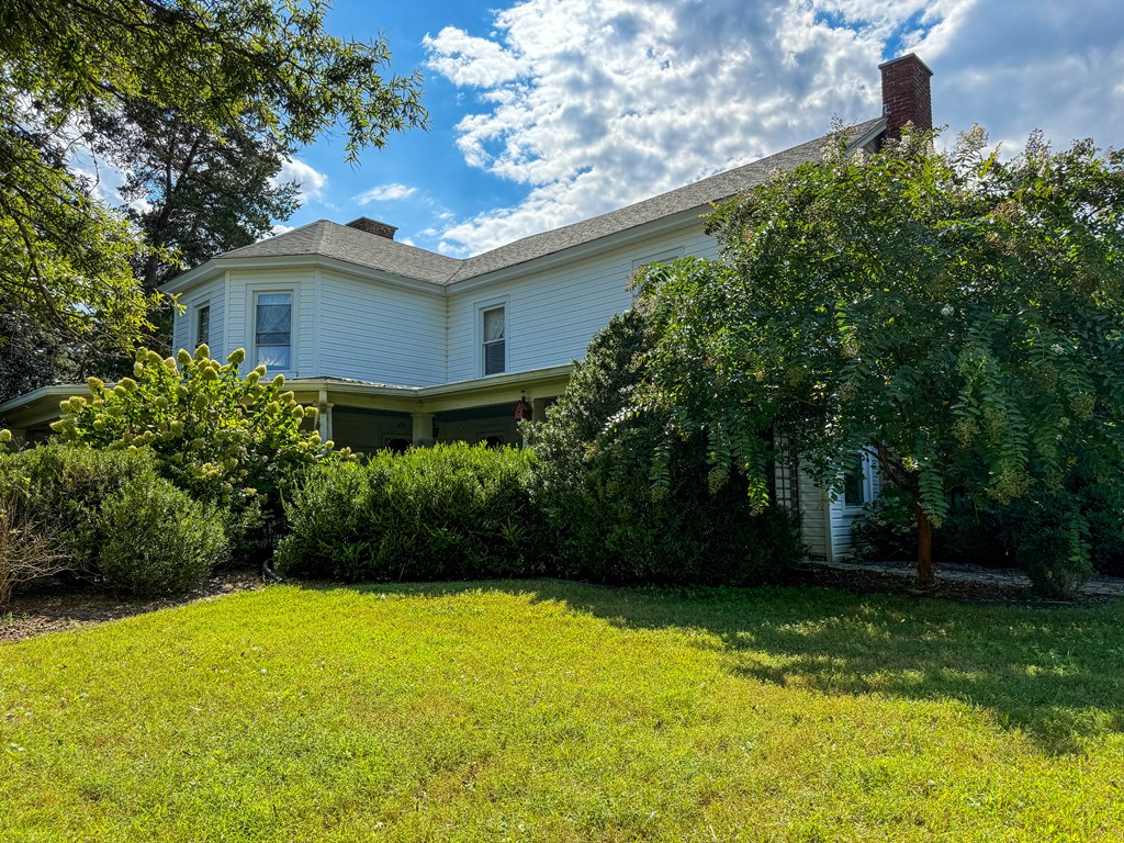 Historic Buckshoal Farm: Hunting, Fishing & Legacy Living