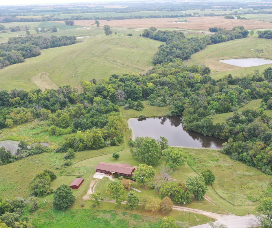 Spacious Home and Hunting on 24.5 Acres Just Outside of Bethany, MO