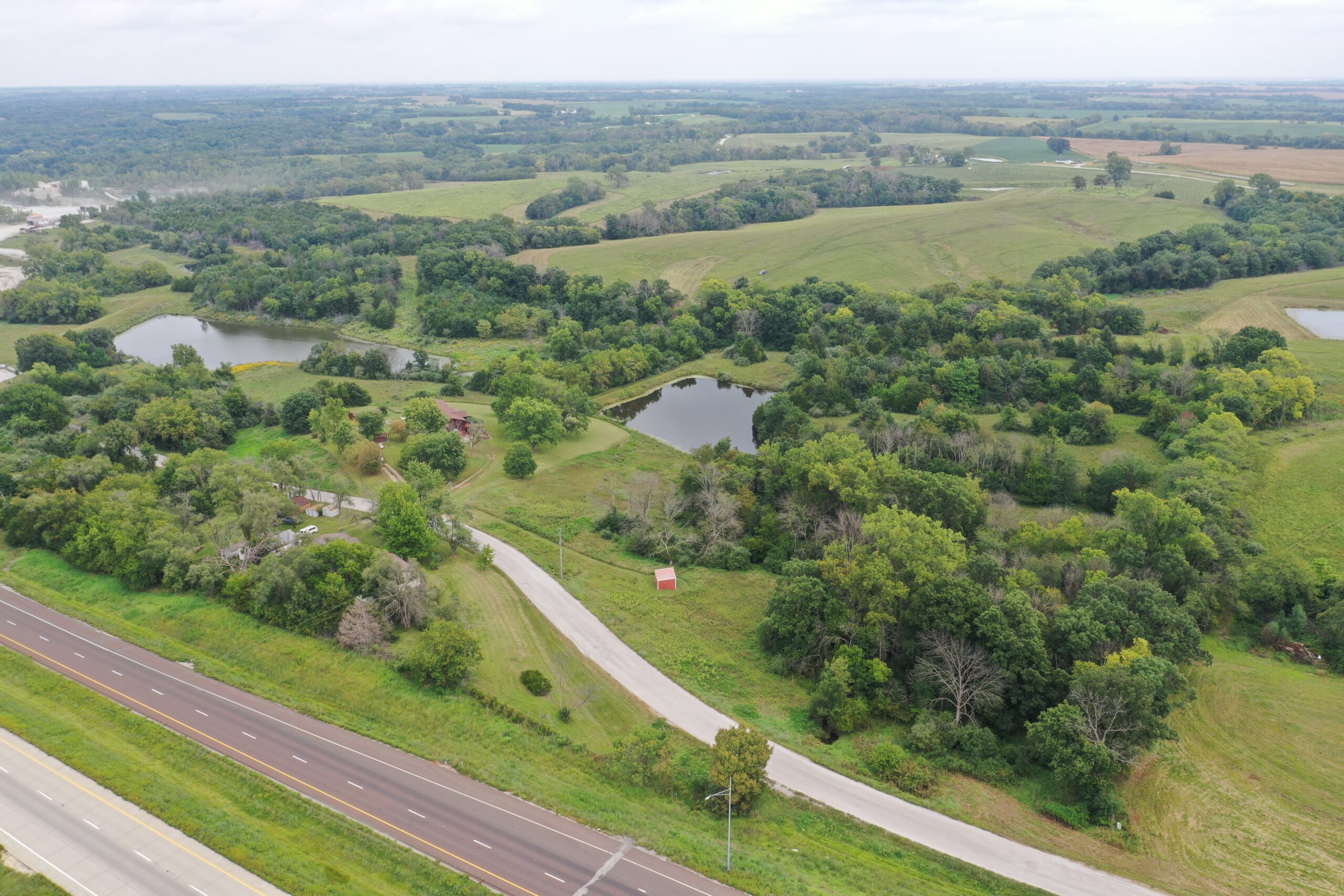 Spacious Home and Hunting on 24.5 Acres Just Outside of Bethany, MO