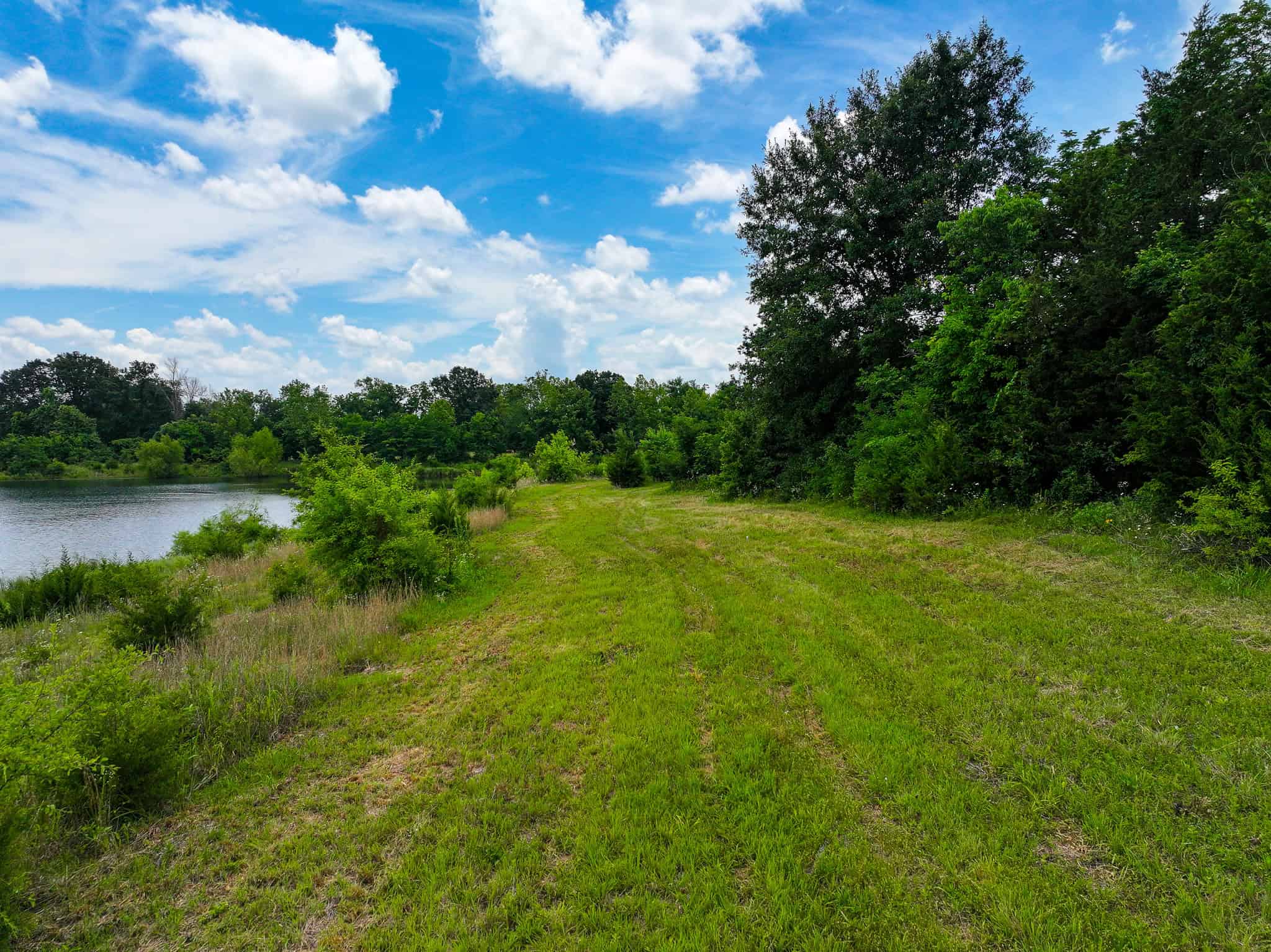 Home on Private Lake Collins MO