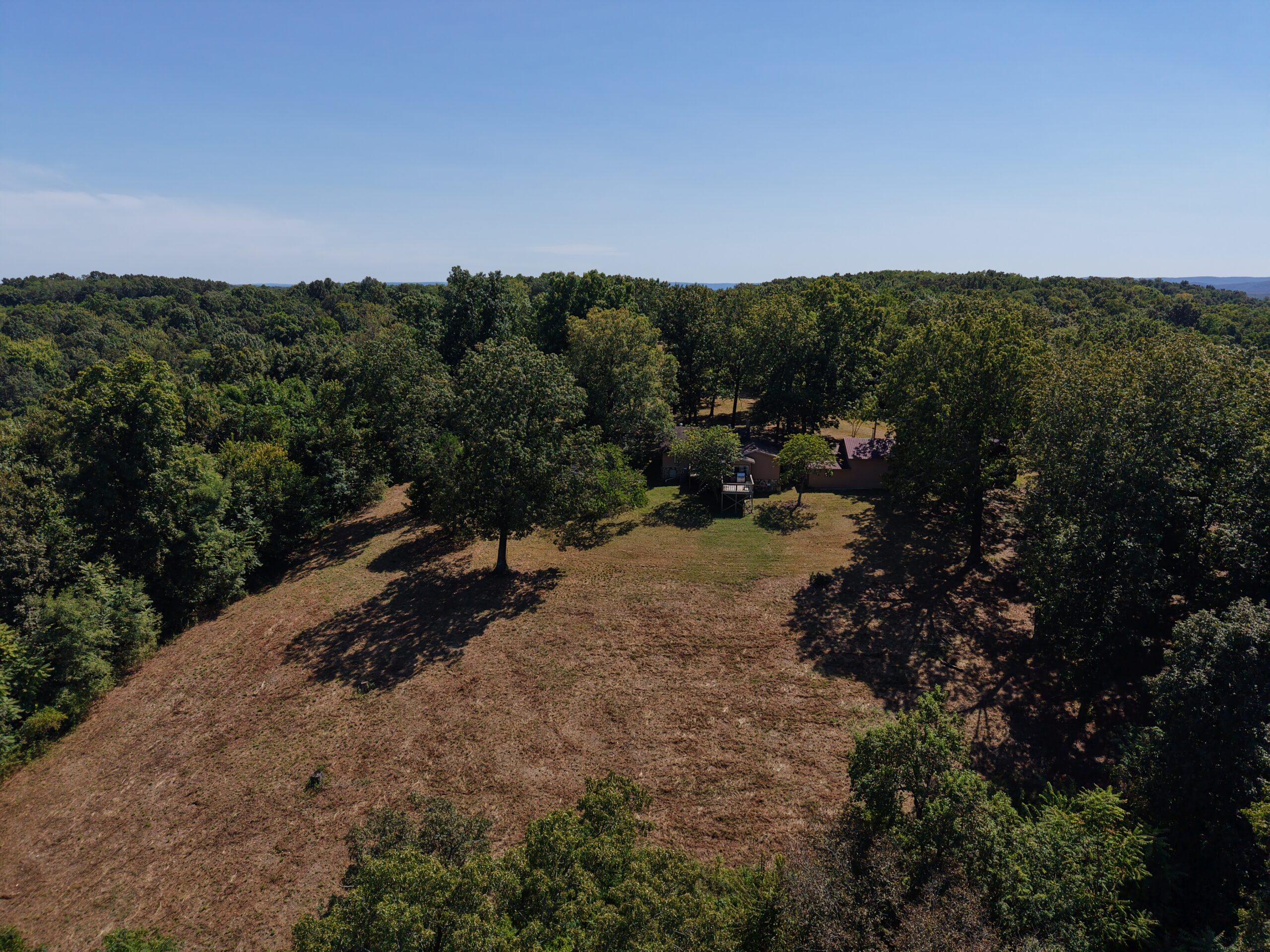 COUNTRY HOME AND HUNTING ACREAGE FOR SALE IN ARKANSAS OZARK MOUNTAINS