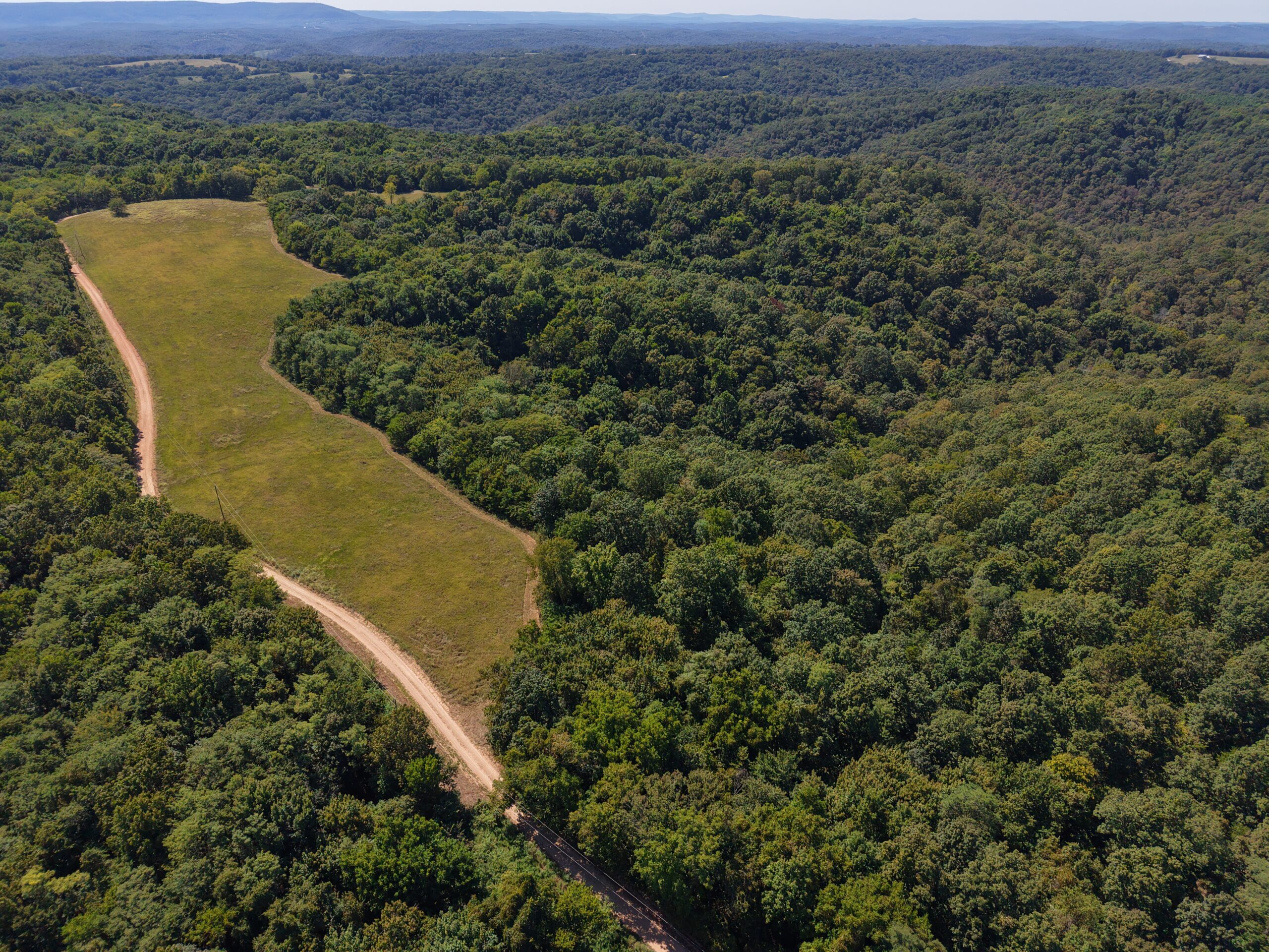 COUNTRY HOME AND HUNTING ACREAGE FOR SALE IN ARKANSAS OZARK MOUNTAINS
