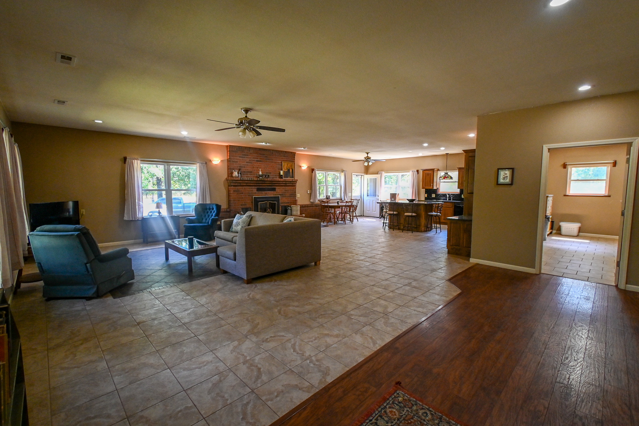 Home on 109+\- acres in Collins MO