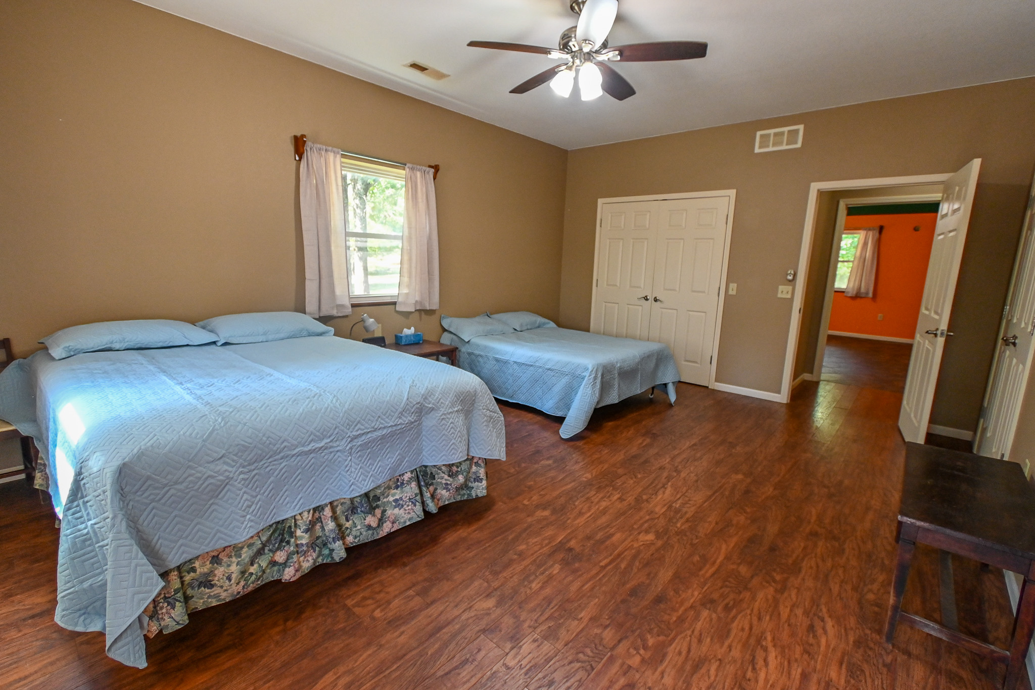 Home on 109+\- acres in Collins MO