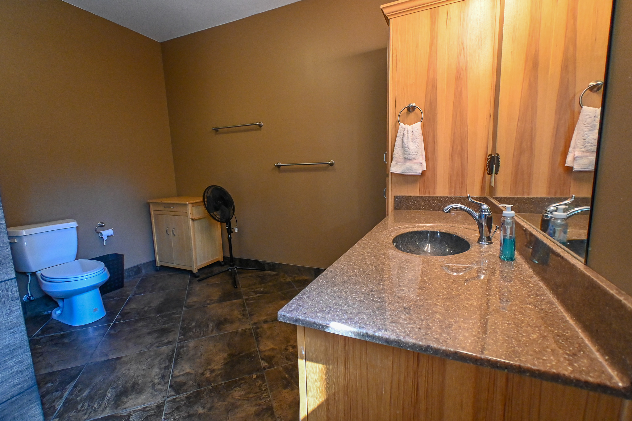 Home on 109+\- acres in Collins MO